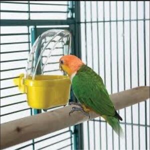 Featherland Mess-Less Large Hooded Bird Feeder - Yellow/Clear Cage Mounted